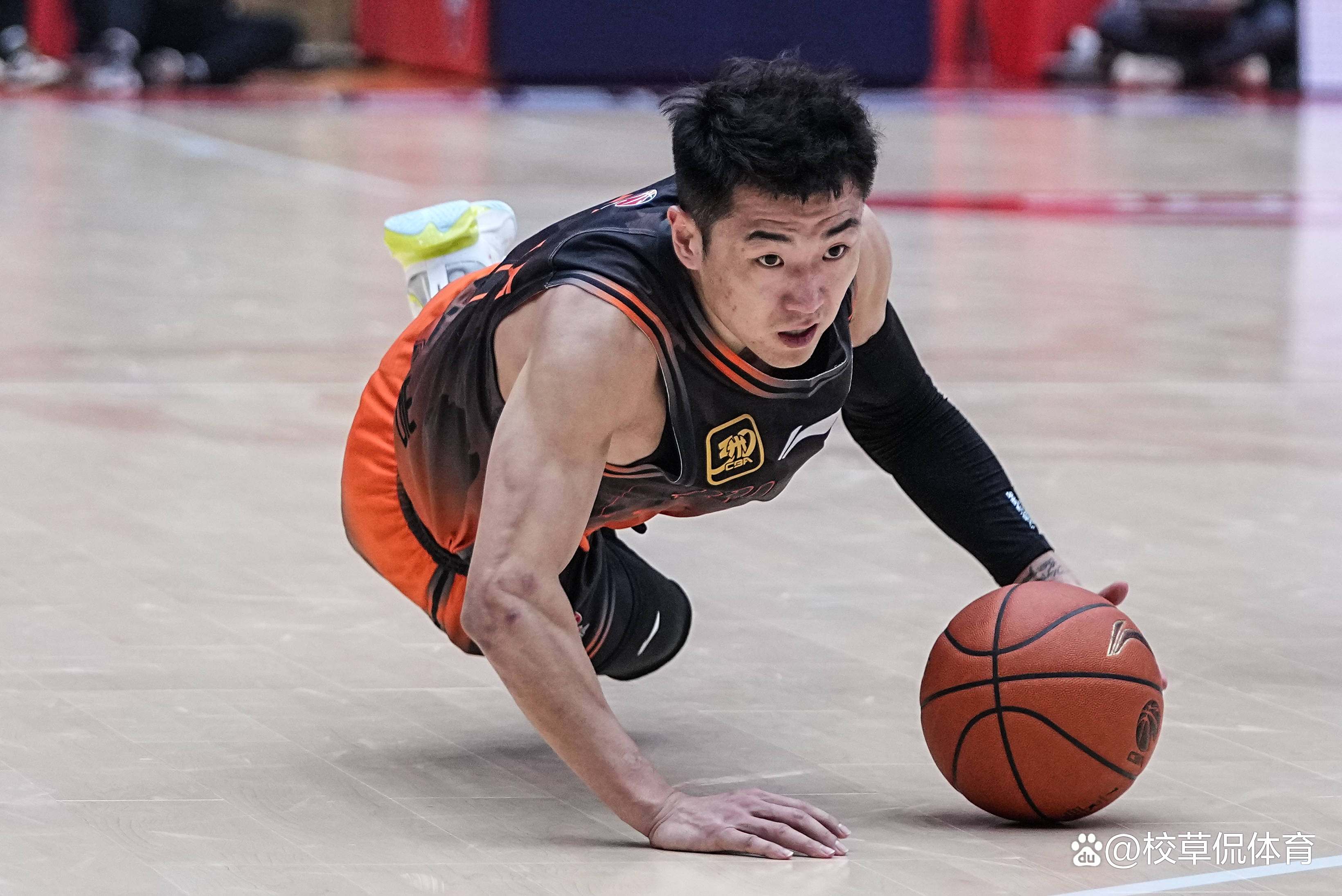 关于江苏男篮客场大胜河北队,实力展现无懈可击的信息 关于江苏男篮客场大胜河北队,实力展现无懈可击的信息