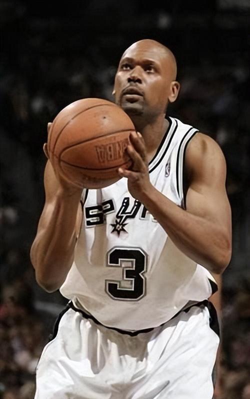 关于马刺队老将发挥不俗,助力球队逐渐崛起!的信息 关于马刺队老将发挥不俗,助力球队逐渐崛起!的信息