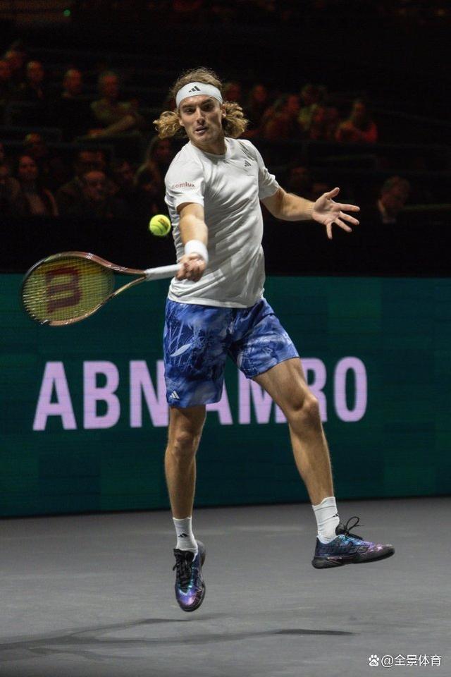 ATP总决赛碾压法网，西西帕斯关键制胜