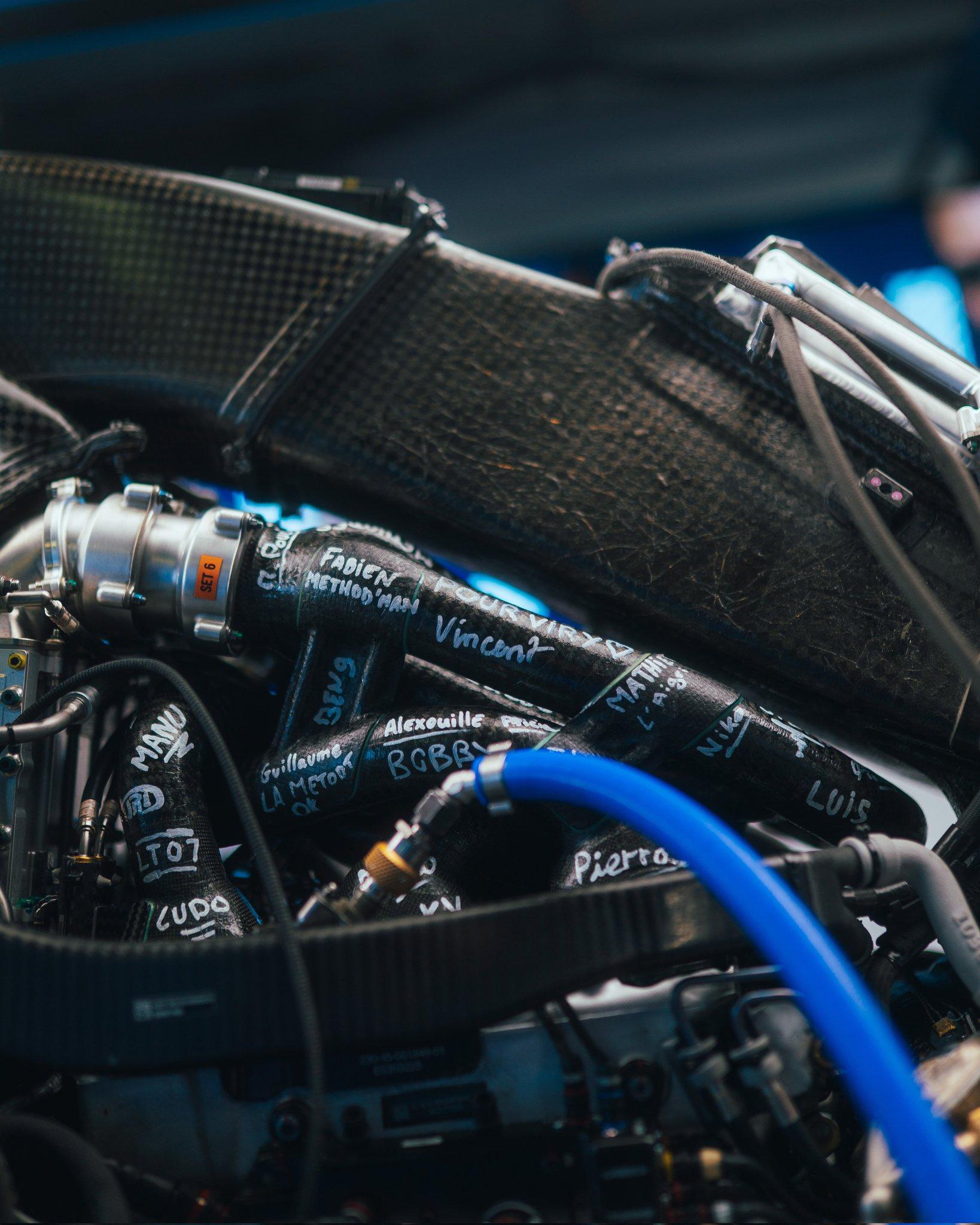 包含索伯车队翻盘雷诺车队，汉密尔顿刷新纪录的词条